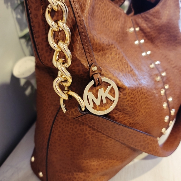 Michael Kors Leather Handbag - Picture 4 of 15
